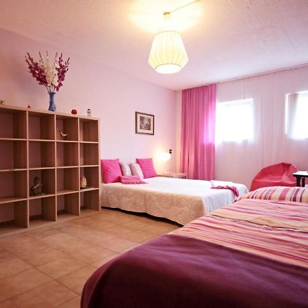 Kertvarosi Csaladi Haz Budapest Extérieur photo