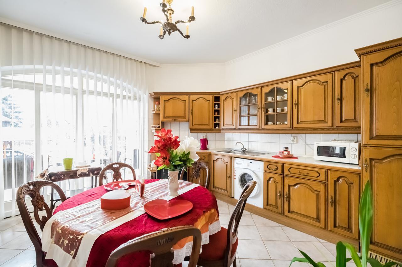 Kertvarosi Csaladi Haz Budapest Extérieur photo