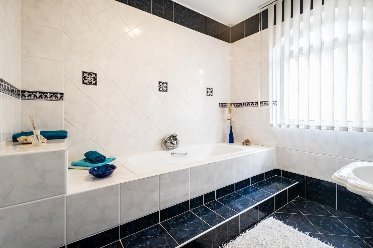 Kertvarosi Csaladi Haz Budapest Extérieur photo