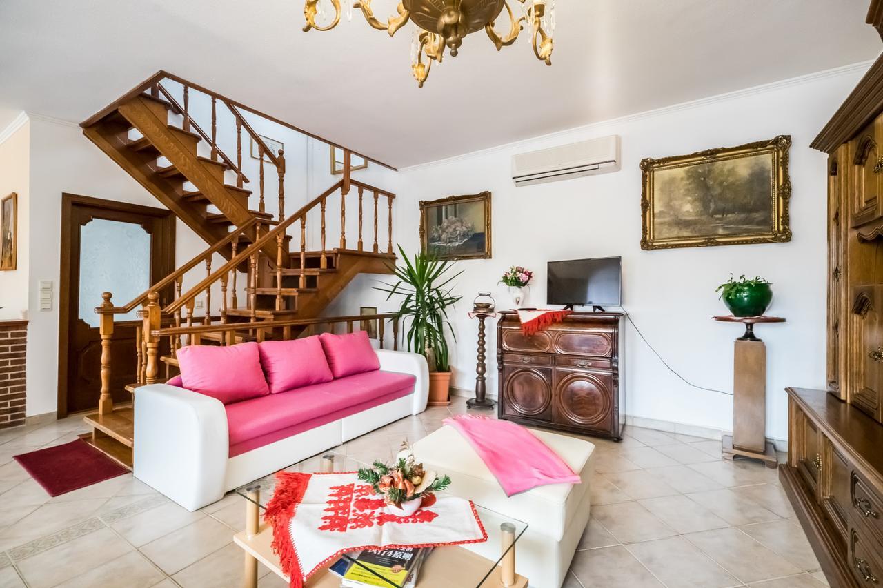 Kertvarosi Csaladi Haz Budapest Extérieur photo