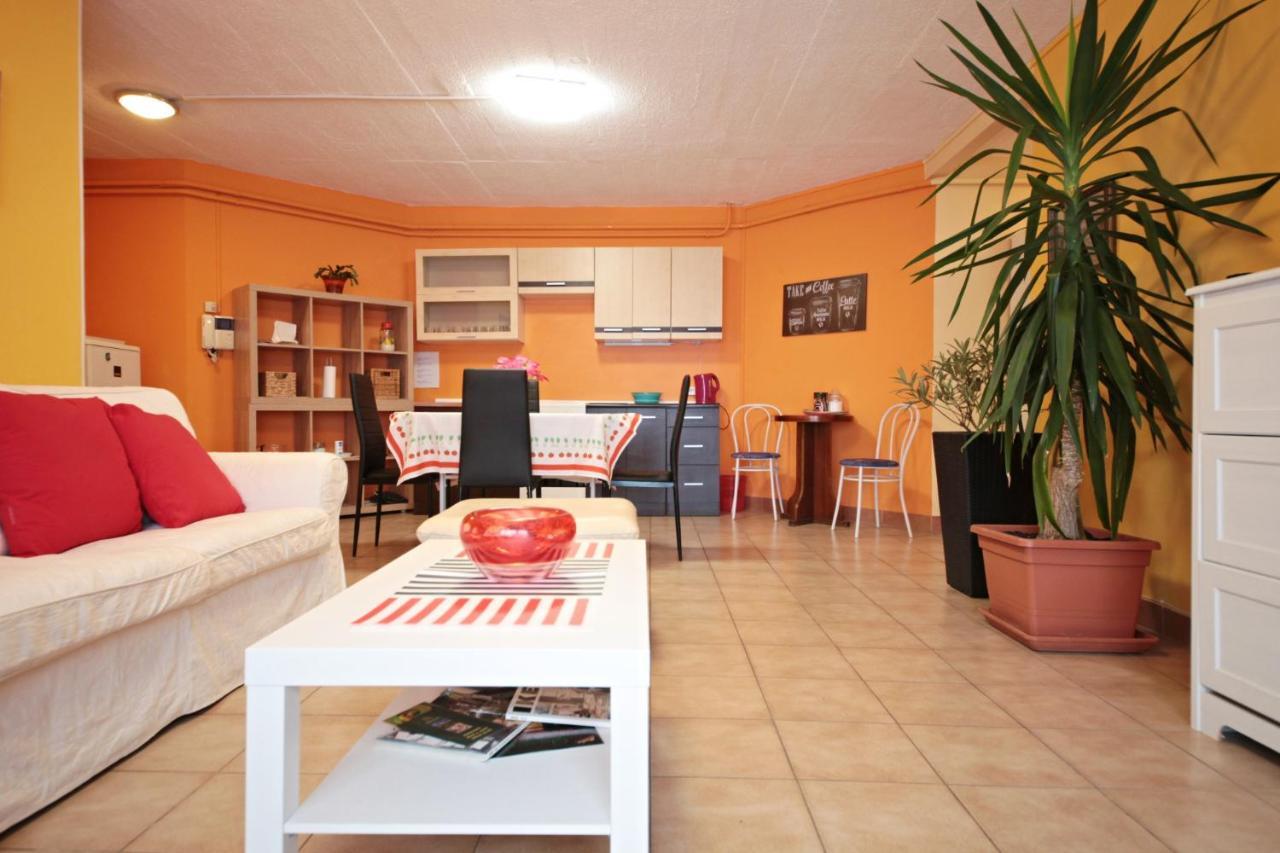 Kertvarosi Csaladi Haz Budapest Extérieur photo